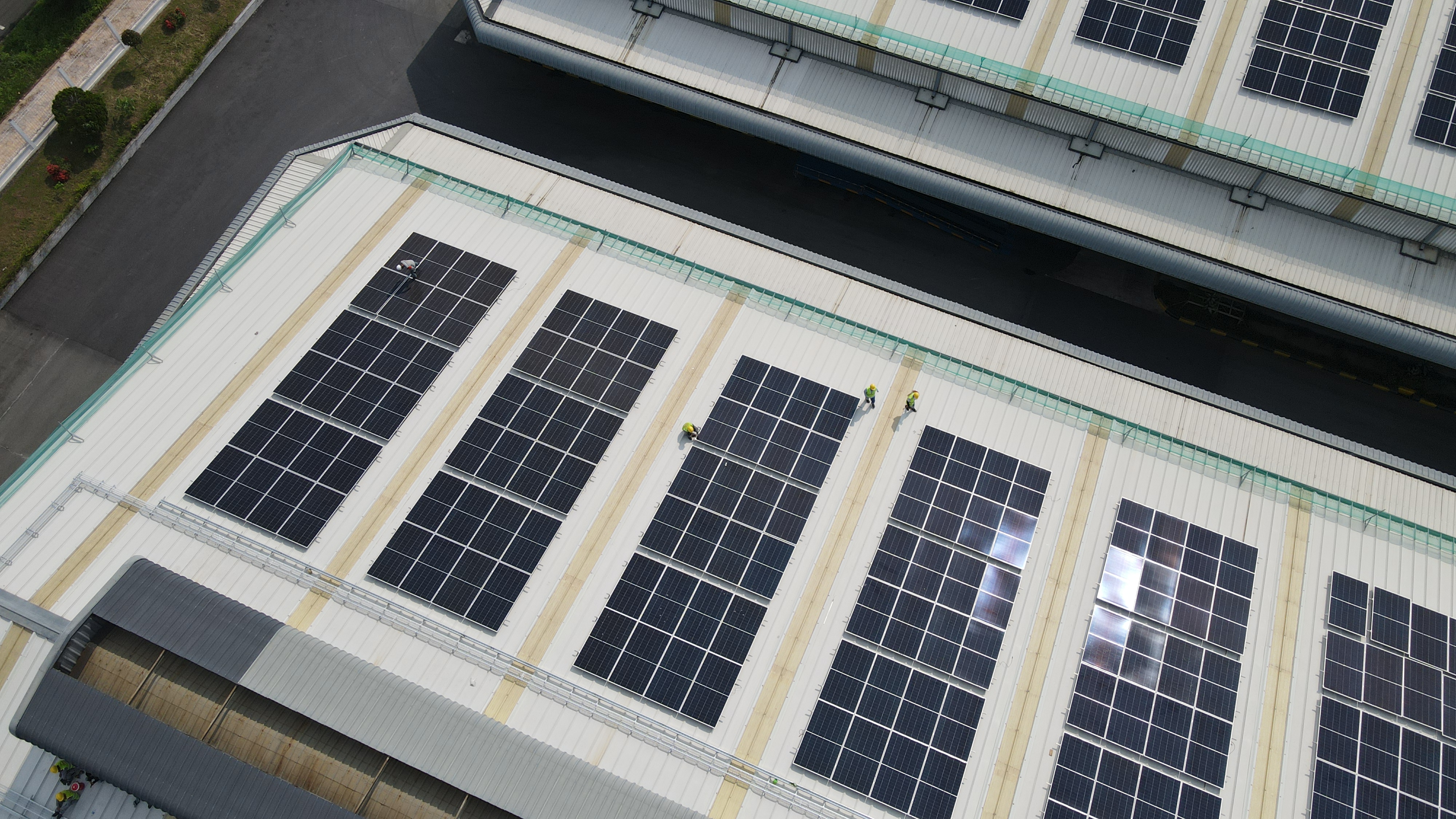 KIẾN TẠO TƯƠNG LAI NĂNG LƯỢNG SẠCH