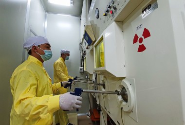 Nghiên cứu, thử nghiệm khoa học - công nghệ hạt nhân phục vụ điện hạt nhân: Kinh nghiệm quốc tế, gợi ý cho Việt Nam